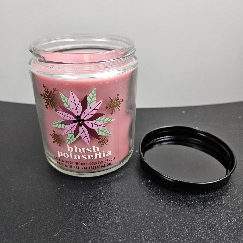 Bath and Body Works Blush Poinsettia Mason Single Wick Candle